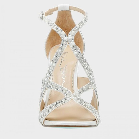 Last 2! NEW Betsey Johnson Miles Heeled Stiletto Sandal 392M0 - Picture 3 of 6